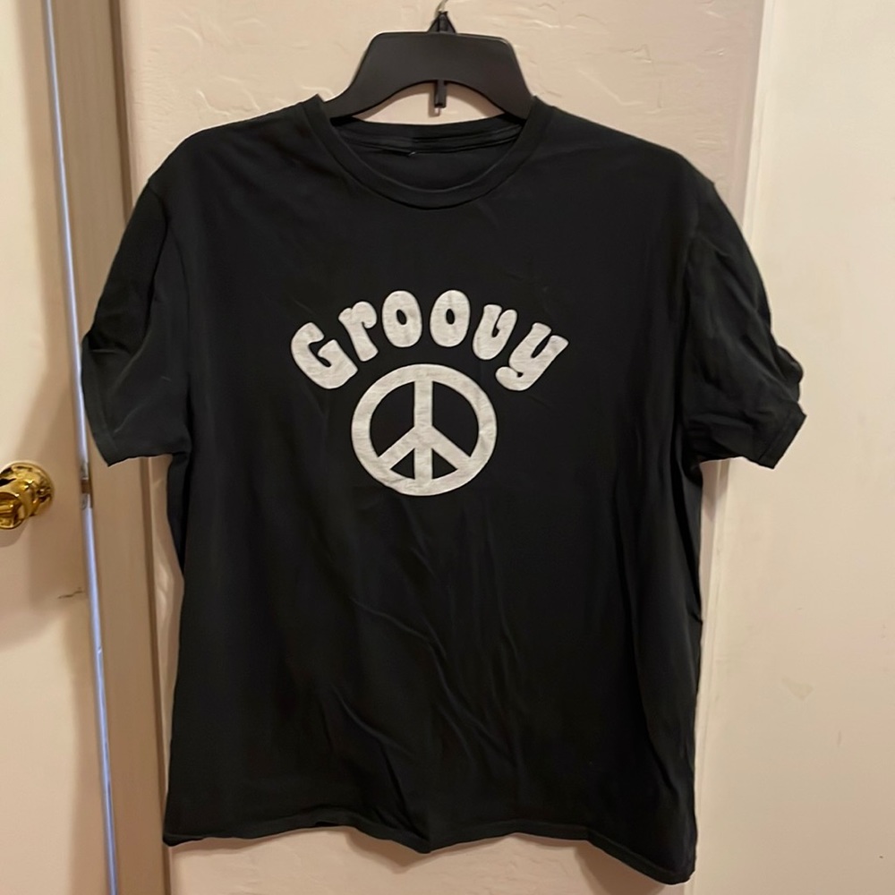 Groovy T-shirt